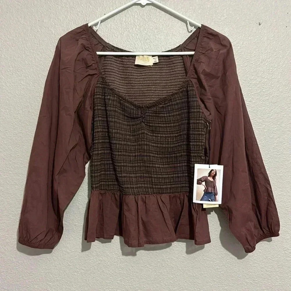 Nation LTD  Elastic Smocked Balloon Sleeve Peplum Top - Picture 2 of 6